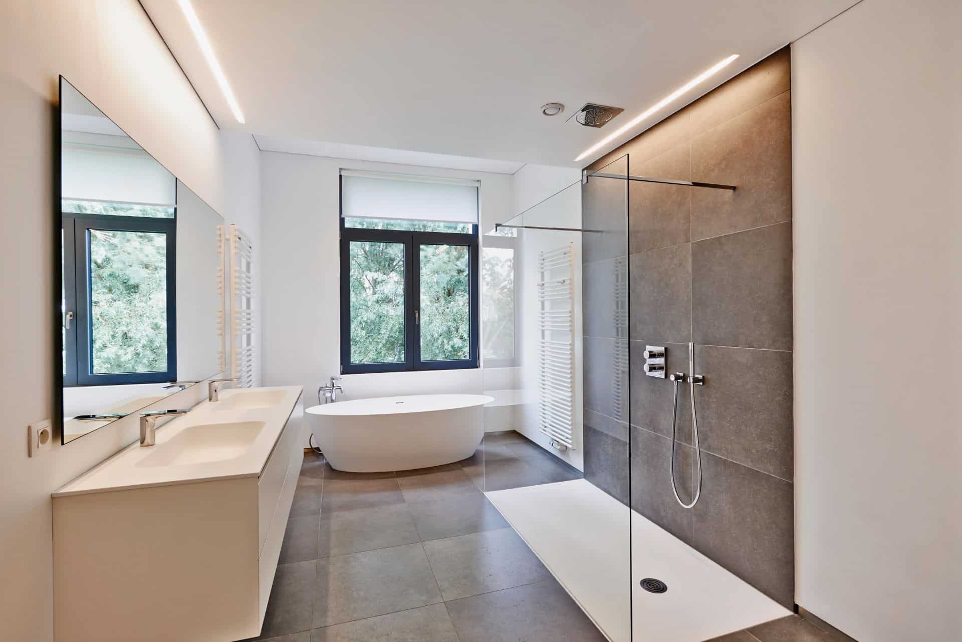 Curbless shower